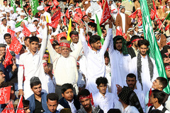 اجتماع ده‌ها هزار‌نفری بسیجیان