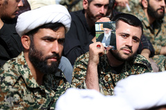 اجتماع ده‌ها هزار‌نفری بسیجیان