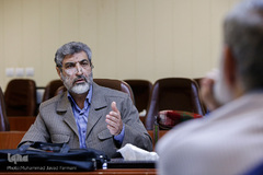 نشست بررسی تعیین راهبردهای ارتقاء آموزش عمومی قرآن کریم