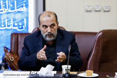 نشست بررسی تعیین راهبردهای ارتقاء آموزش عمومی قرآن کریم