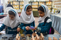 کودک، صلح، بازی و نشاط