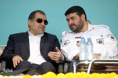پیرحسین کولیوند و سید حسن قاضی‌زاده هاشمی در بدرقه کاروان بهداشت و درمان اربعین حسینی