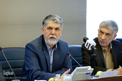 عبدالهادی فقهی زاده و سیدعباس صالحی در چهل‌و‌هشتمین جلسه کمیسیون تبلیغ و ترویج قرآن کریم