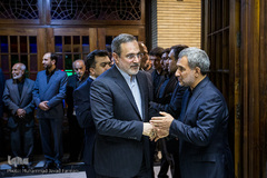 سید محمد بطحایی در مراسم ترحیم مرحومه فاطمه زندبار، والده محسن و پرویز اسماعیلی