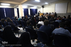 نشست علمی نقد و بررسی کتاب «تراژدی جهان اسلام»