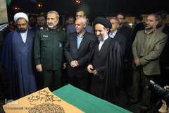 مراسم افتتاحیه و نخستین اجرای نمایش محیطی «نقطه رهایی»