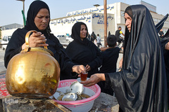پیاده‌روی ۴۰ هزار نفری زائران اربعین تا کربلا