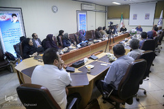 نشست نقد و بررسی کتاب «حاجی خودتی»