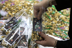 آئین رزق زائر اربعین حسینی در بقعه شیخ طرشتی