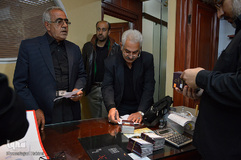 ازدحام در دفاتر زیارتی در آستانه اربعین حسینی / قم