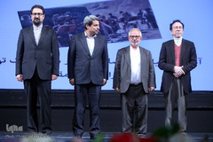 تجلیل از نوازندگان ارکستر سمفونیک دفاع مقدس(سازهای خاکی)