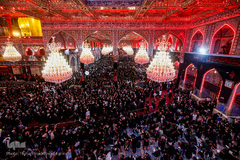 عرض ارادت دسته‌های عزاداری موکب‌ها در شب اربعین