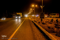 مرز مهران سرد، مملو از زائر، خالی از اتوبوس