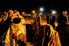 مرز مهران سرد، مملو از زائر، خالی از اتوبوس