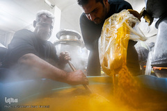 پخت و توزیع ۹ تن آش نذری در سالروز رحلت پیامبر اعظم (ص)