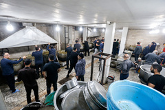 پخت و توزیع ۹ تن آش نذری در سالروز رحلت پیامبر اعظم (ص)