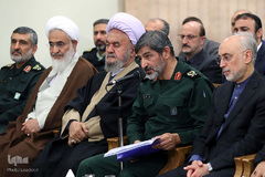 دیدار دست‌اندرکاران کنگره شهدای استان قزوین با رهبر انقلاب