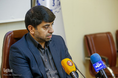 عیسی علیزاده در نشست خبری بیست‌و پنجمین کتاب سال دانشجویی