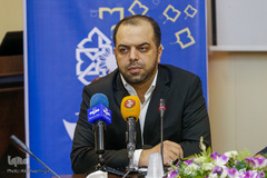 عادل تقوی در نشست خبری بیست‌و پنجمین کتاب سال دانشجویی