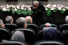 مراسم تکریم و تجلیل سازمان‌های مردم نهاد و موسسات خیریه حوزه سلامت از سید هادی ایازی، معاون اجتماعی سابق وزارت بهداشت، درمان و آموزش پزشکی