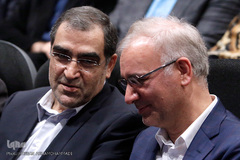 مراسم تکریم و تجلیل سازمان‌های مردم نهاد و موسسات خیریه حوزه سلامت از سید هادی ایازی، معاون اجتماعی سابق وزارت بهداشت، درمان و آموزش پزشکی