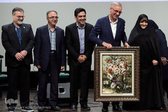 مراسم تکریم و تجلیل سازمان‌های مردم نهاد و موسسات خیریه حوزه سلامت از سید هادی ایازی، معاون اجتماعی سابق وزارت بهداشت، درمان و آموزش پزشکی