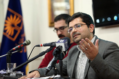 رونمایی از کتاب «خرد و توسعه»