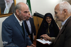 رونمایی از کتاب «خرد و توسعه»