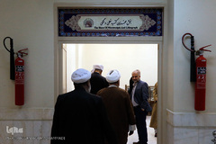 بازدید شرکت کنندگان سی‌و‌ دومین کنفرانس بین المللی«وحدت اسلامی»  از کتابخانه و مخزن کتب خطی حرم مطهر حضرت عبدالعظیم حسنی(ع)