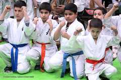 مراسم گلریزان جامعه ورزش کشور در حمایت از مردم مظلوم یمن