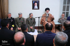 دیدار جمعی از فرماندهان و مسئولین نیروی دریایی ارتش با فرماندهی کل قوا