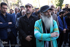 مراسم تشییع پیکر مرحوم ابوالفضل زرویی نصرآباد، شاعر و طنزپرداز