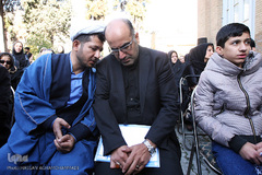 مراسم تشییع پیکر مرحوم ابوالفضل زرویی نصرآباد، شاعر و طنزپرداز