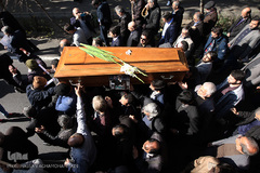 مراسم تشییع پیکر مرحوم ابوالفضل زرویی نصرآباد، شاعر و طنزپرداز