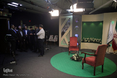 بازدید امیر خوراکیان، معاون محتوای مرکز ملی فضای مجازی از استودیو مبین سازمان قرآنی دانشگاهیان کشور