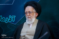 حجت‌الاسلام والمسلمین سیدجمال‌الدین دین‌پرور در نشست خبری نخستین دوره جایزه کتاب نهج البلاغه