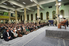 دیدار جمعی از خانواده‌های شهدای دفاع مقدس و مدافع حرم با حضرت آیت‌الله العظمی خامنه‌ای، رهبر معظم انقلاب