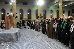 دیدار جمعی از خانواده‌های شهدای دفاع مقدس و مدافع حرم با حضرت آیت‌الله العظمی خامنه‌ای، رهبر معظم انقلاب