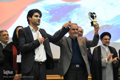 ششمین همایش ملی تجلیل از برگزیدگان مسئولیت پذیر اجتماعی