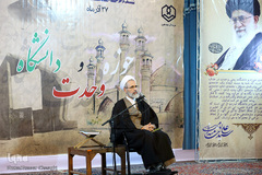 آیت الله علیرضا اعرافی، مدیر حوزه‌های علمیه کشور در بزرگداشت روز وحدت حوزه و دانشگاه در مدرسه عالی شهید مطهری