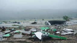 سونامی اندونزی