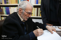 مراسم تولد غلامحسین ابراهیمی‌دینانی