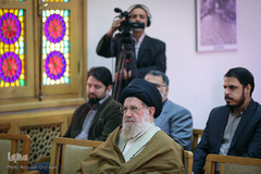 آیت‌الله سیدمحمد خامنه‌ای، رئیس بنیاد صدرا در همایش «ابن‌سینا و حکمت مشرقی»