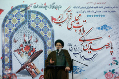 حجت الاسلام حسینی همدانی، امام جمعه استان البرز در پانصدمین کرسی تلاوت مسجد صاحب الزمان (عج)