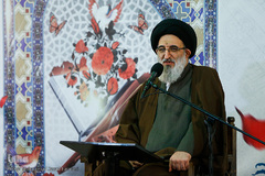 حجت الاسلام حسینی همدانی، امام جمعه استان البرز در پانصدمین کرسی تلاوت مسجد صاحب الزمان (عج)