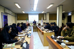 سمینار «درآمدزایی کارآفرینان و مؤسسات قرآنی»