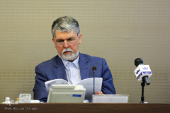 سید عباس صالحی، وزیر فرهنگ و ارشاد اسلامی در کمیسیون توسعه فعالیت های تبلیغی ترویجی قرآن