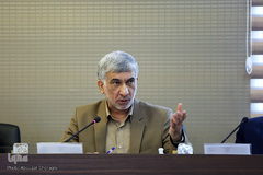 عبدالهادی فقهی‌زاده، معاون قرآن و عترت وزارت فرهنگ و ارشاد اسلامی در کمیسیون توسعه فعالیت های تبلیغی ترویجی قرآن