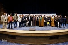 آیین رونمائی ترجمه اصول کافی به‌ قلم استاد حسین انصاریان