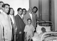 نخست‌وزیر: دکتر محمد مصدق